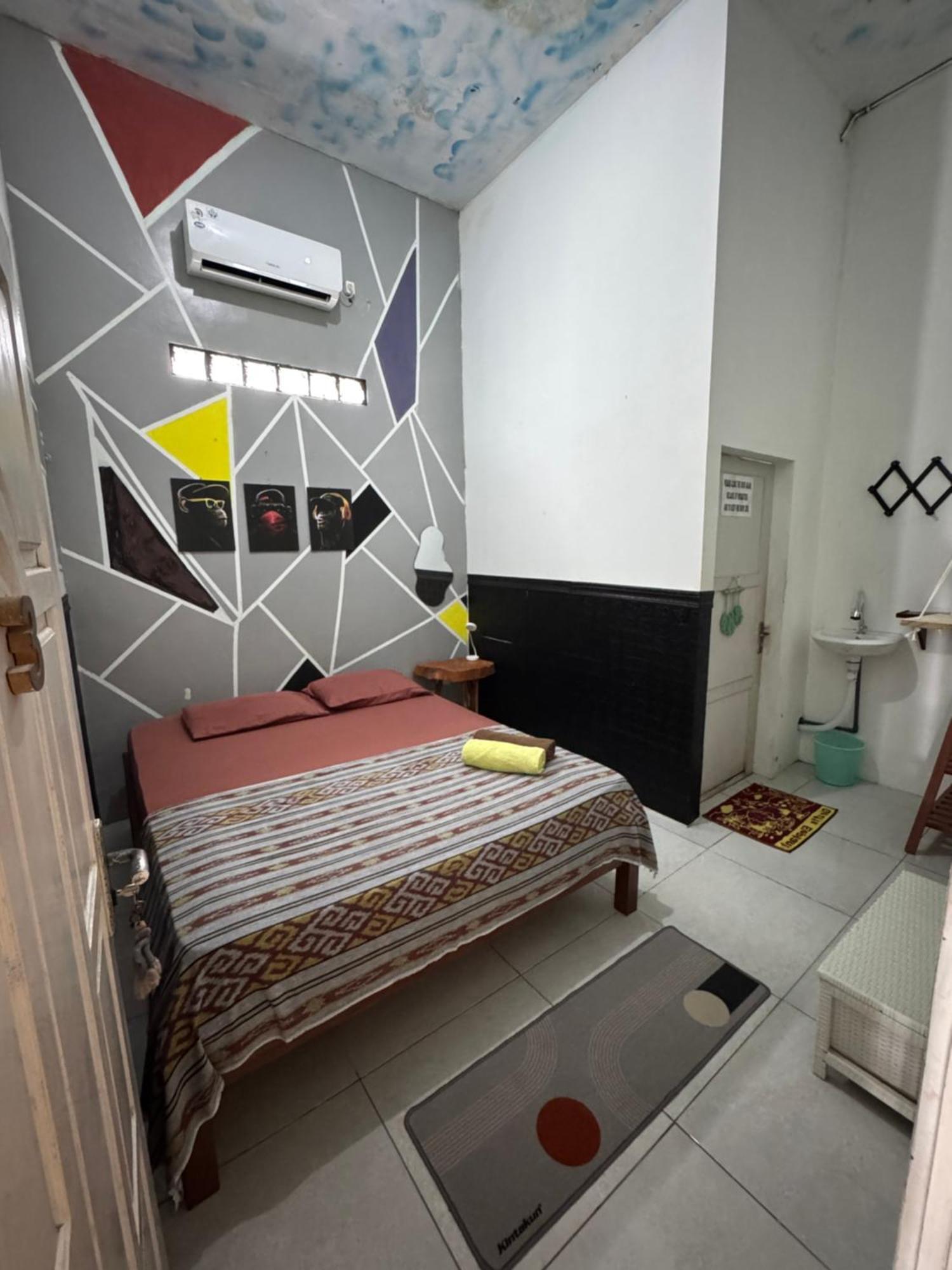 Loyal Friend Hostel การีมุนยาวา ภายนอก รูปภาพ